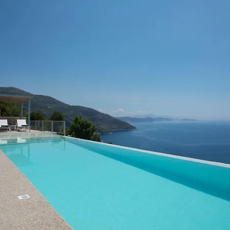 Fyki Sivota (Lefkada)